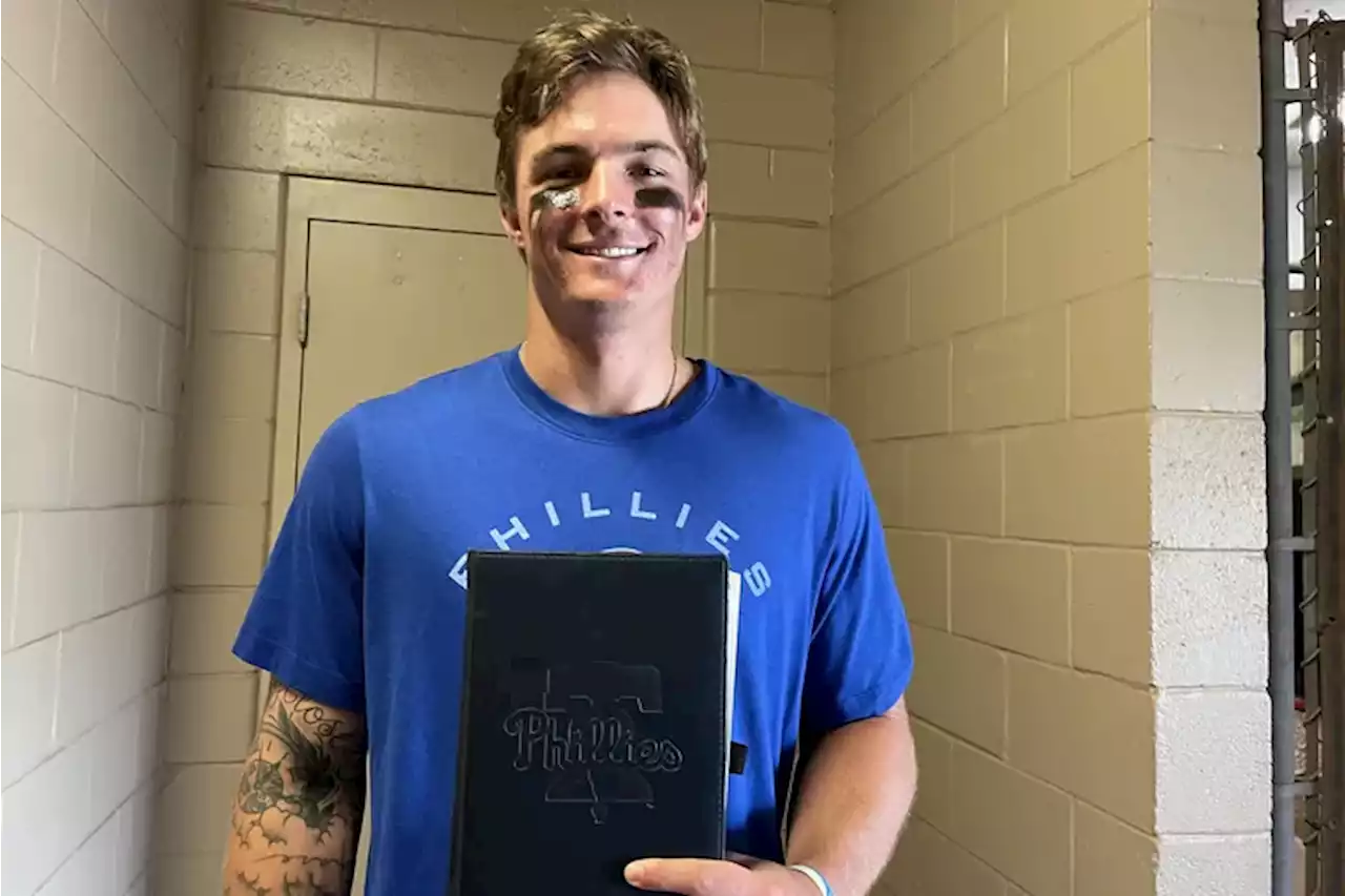 How a black journal helped Mickey Moniak earn a spot on the Phillies’ opening-day roster