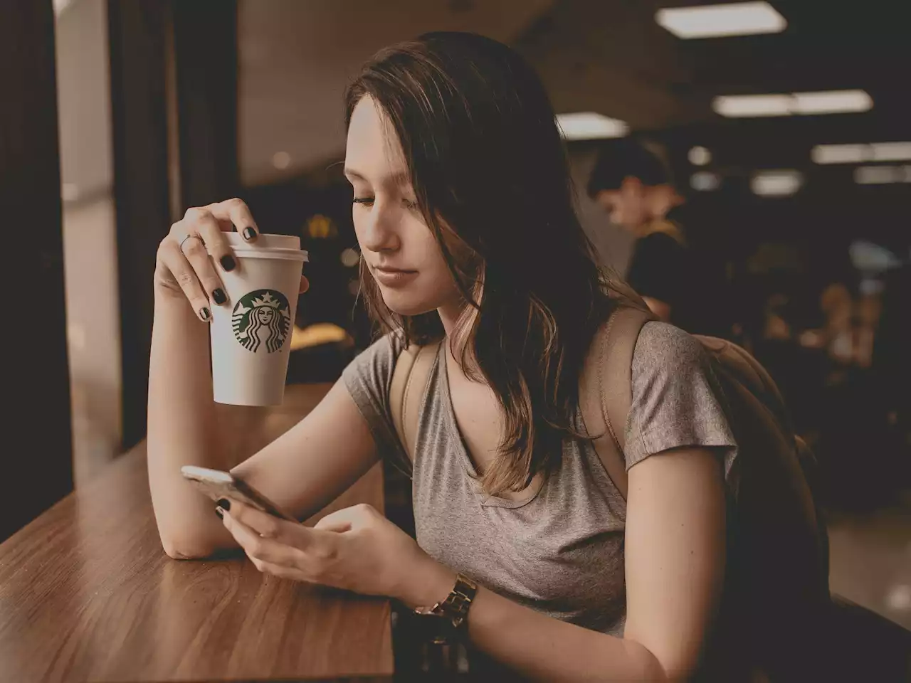 7 useful tasks your phone can handle automatically