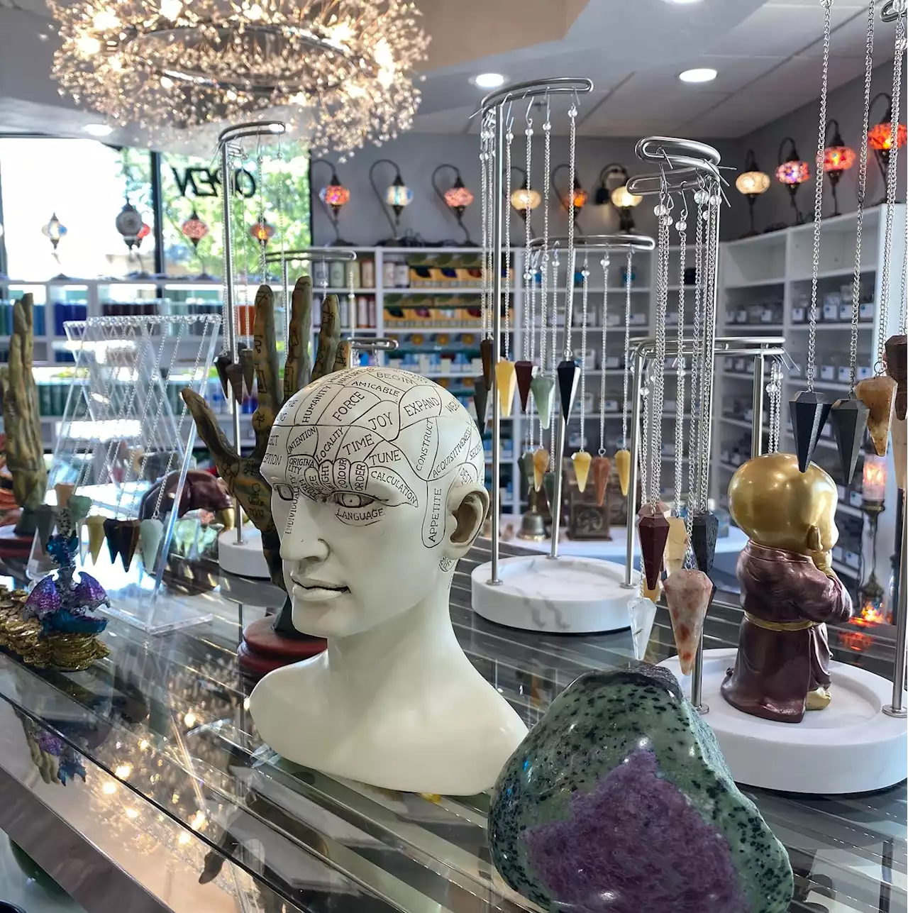 16 Witch Shops For All Your Metaphysical Needs in North Texas