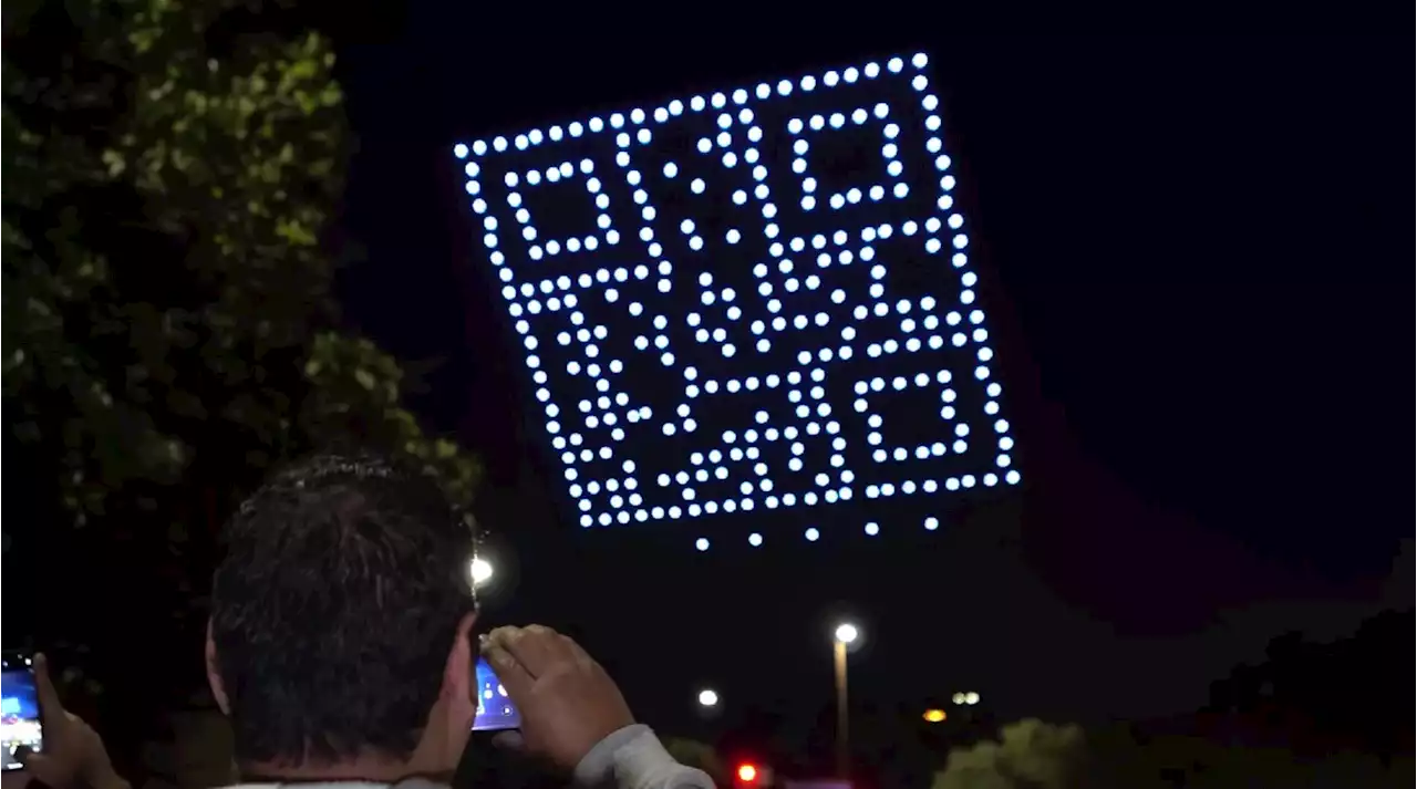 300 Drones Formed a QR Code That Rick Rolled Dallas on April Fools' Day