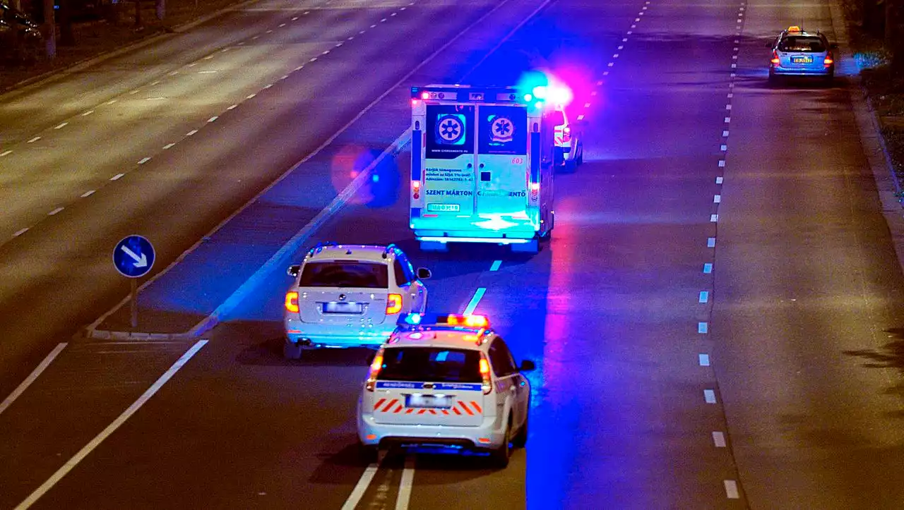 Kollision mit Lkw an Bahnübergang: Mehrere Tote bei Zugunglück in Ungarn