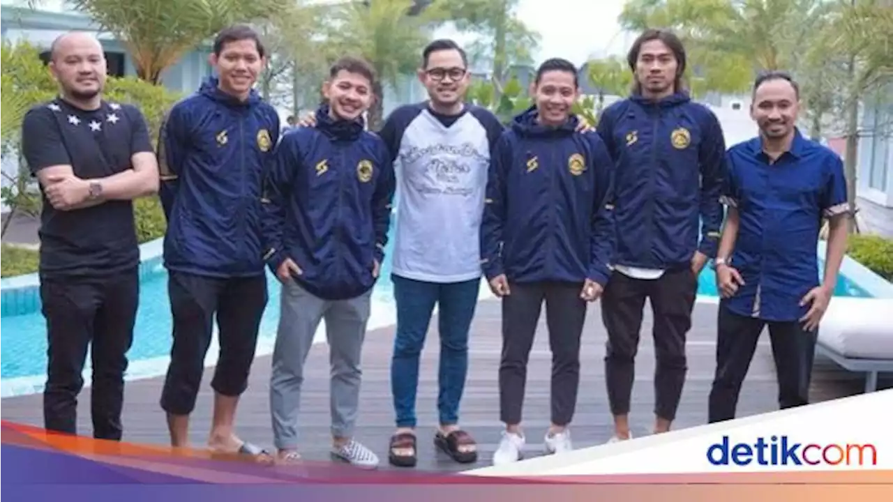 Arema Rekrut Empat Pemain, Termasuk Evan Dimas