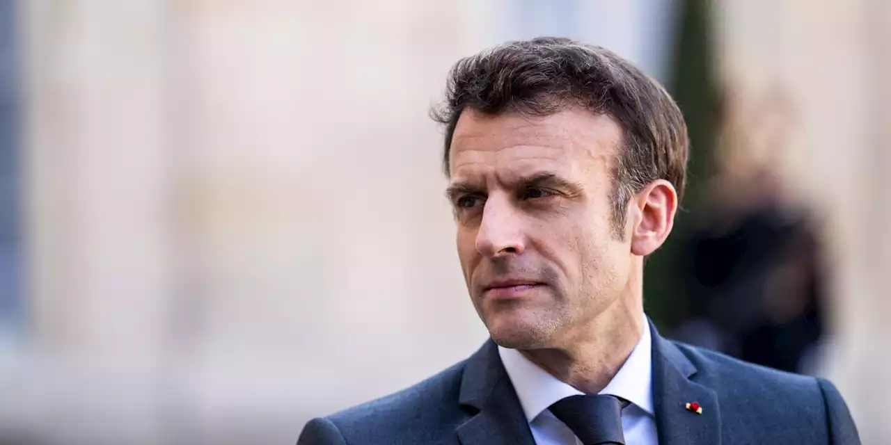 Emmanuel Macron s'en prend à Marine Le Pen et son «clan»