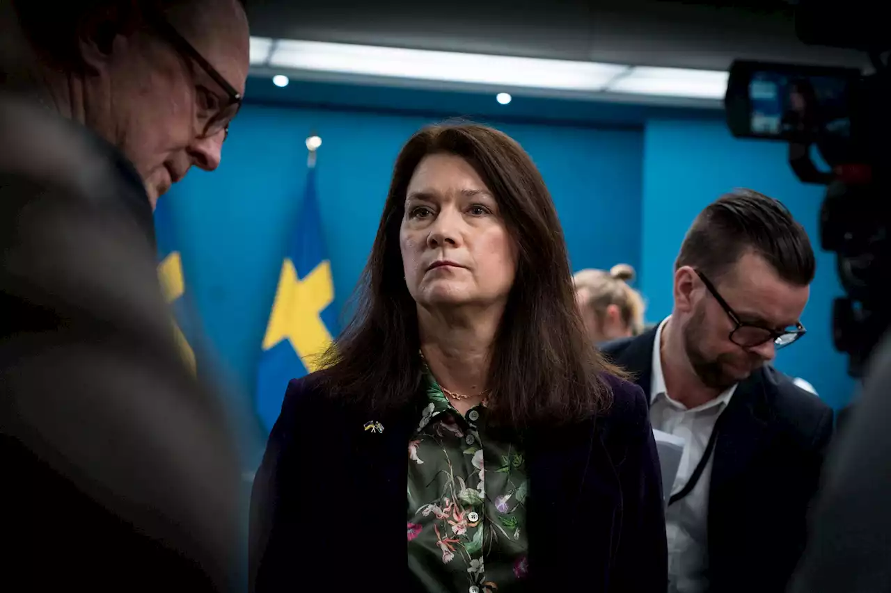 Utrikesminister Ann Linde håller pressträff