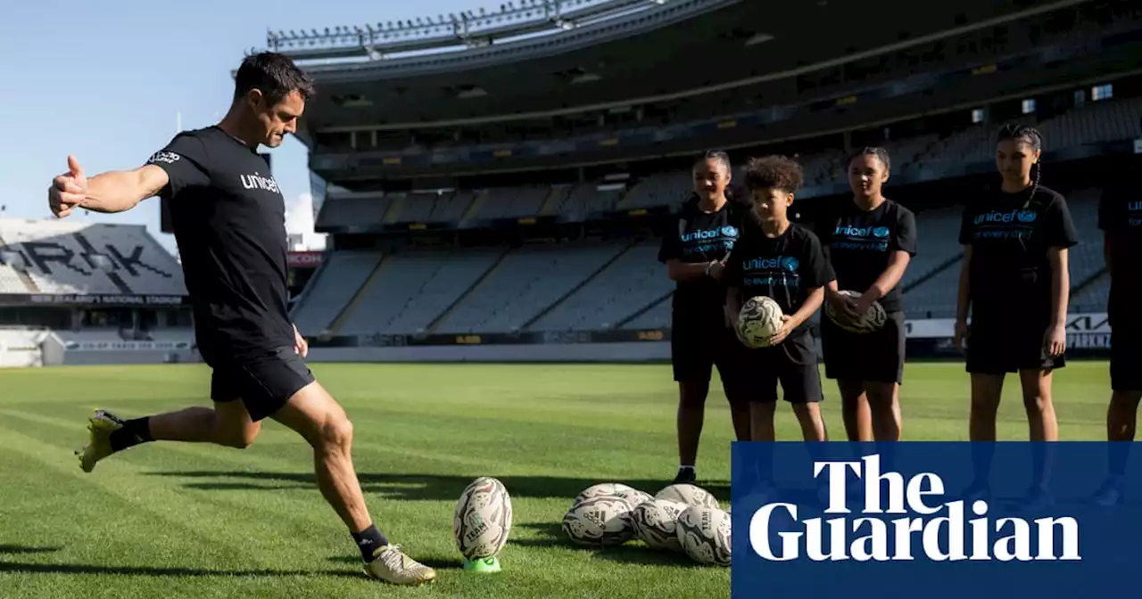 Dan Carter on kicking 1,598 goals in 24 hours for charity: ‘OK, sounds doable’