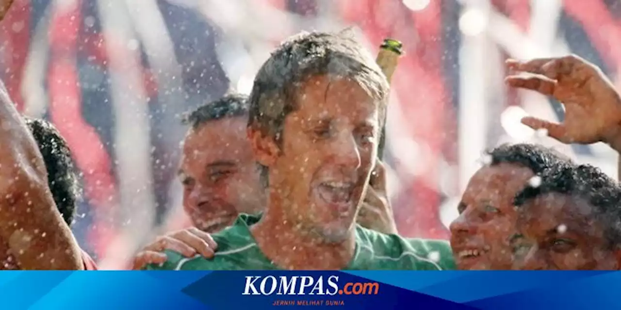 Selain Ronaldinho, Indonesia Juga Bakal Kedatangan Van der Sar