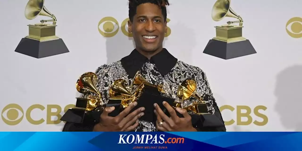 Tentang Jon Batiste, Peraih 5 Piala Grammy Awards 2022