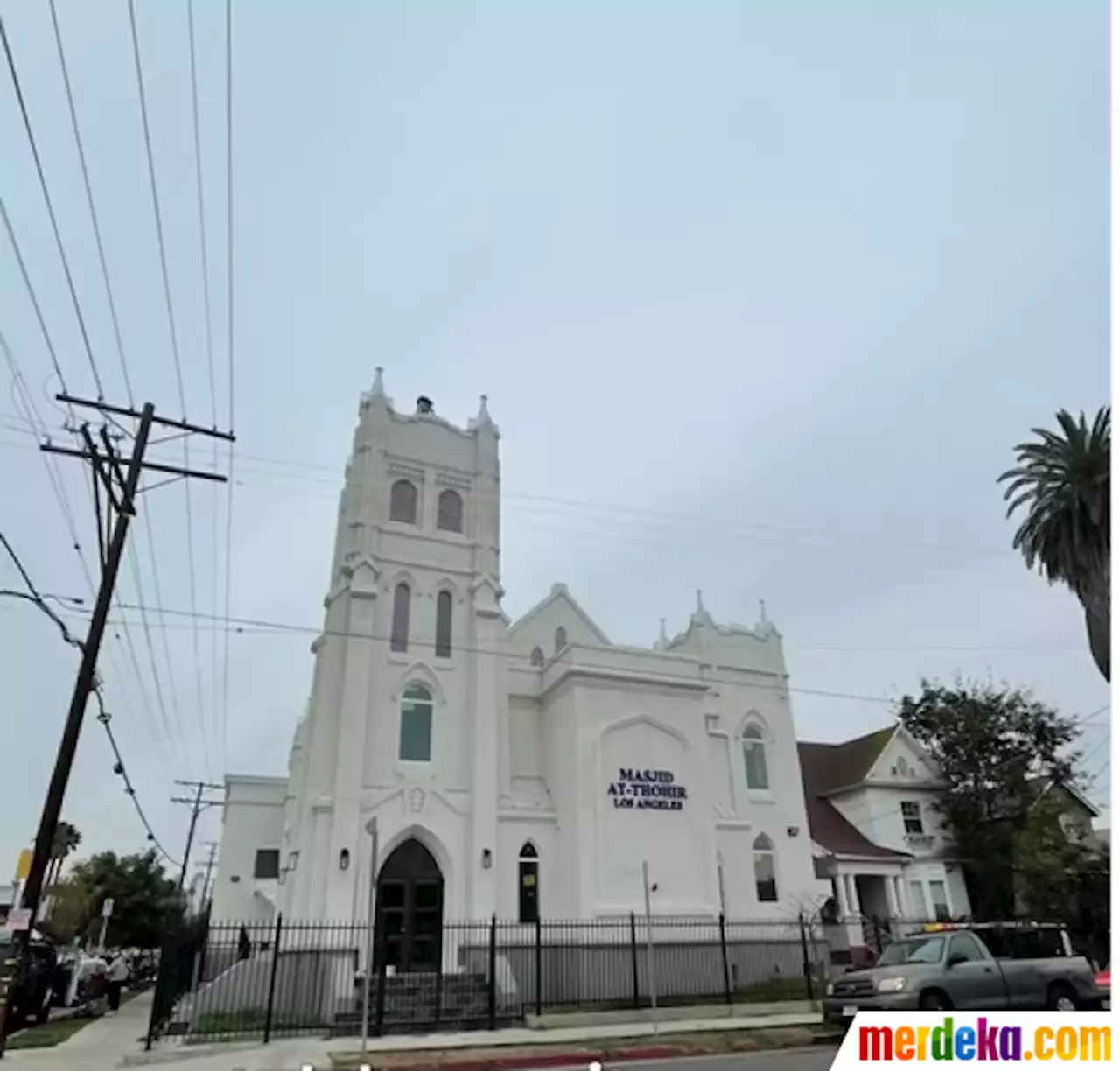 Foto : Potret Masjid Terbaru di Los Angeles Milik Orang RI, Ada Ruang Kelas & Guesthouse | merdeka.com