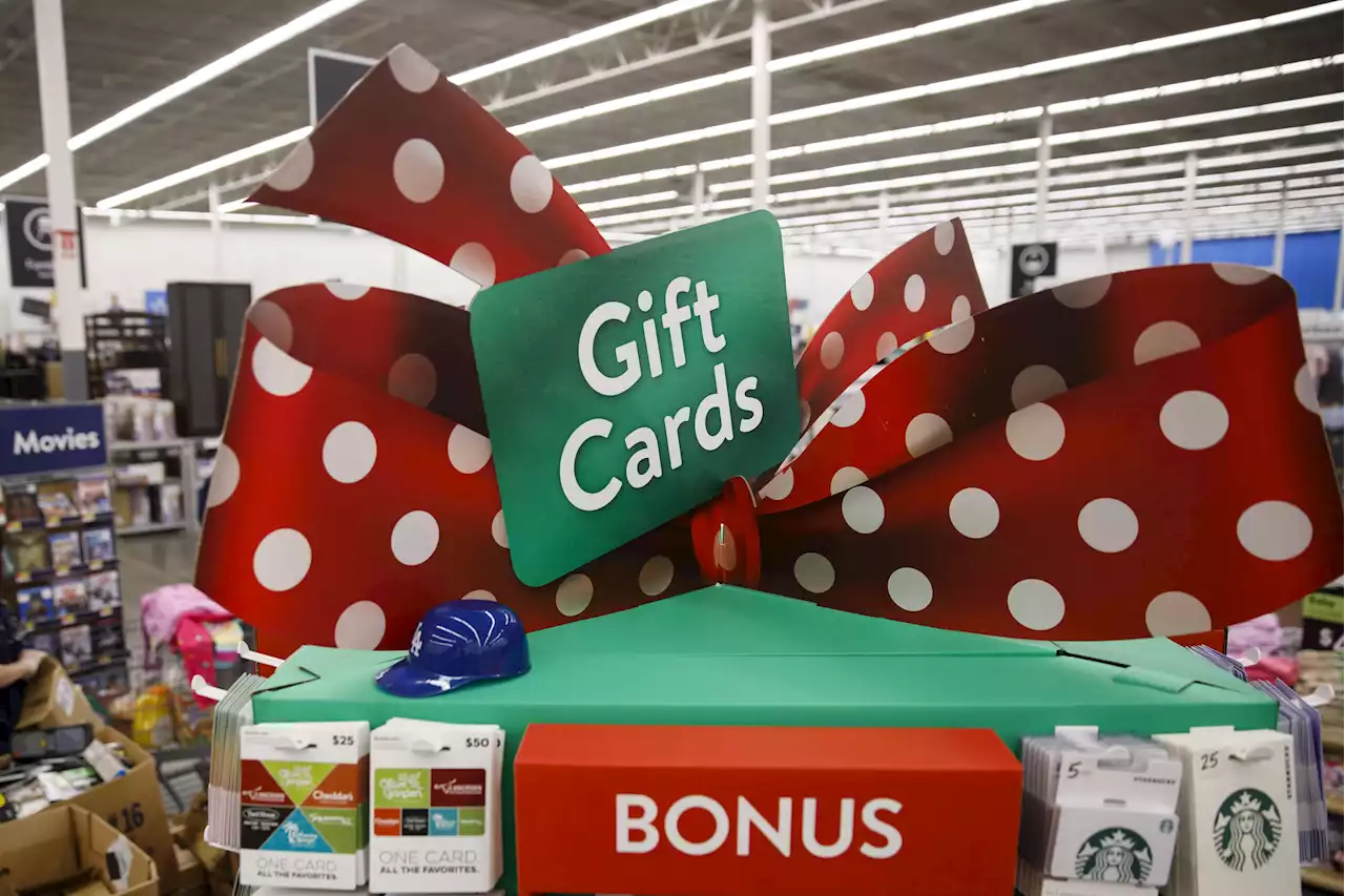 How Walmart Thwarted $4 Million in Elder Gift Card Scams