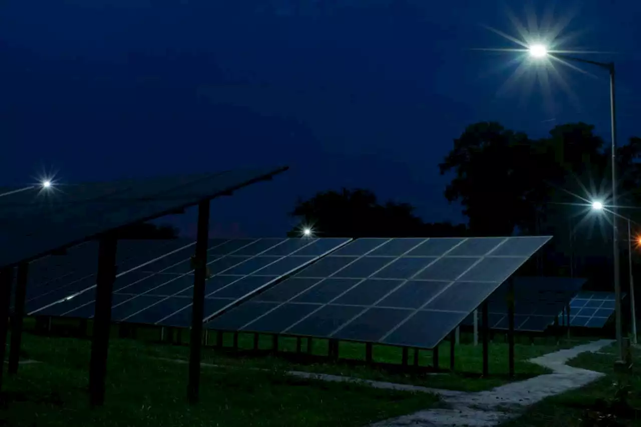 Solar panels that work at night produce enough power to charge a phone