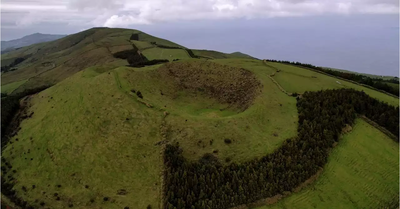 Earth scientists try to solve 'enigma' of quake-hit Azorean island