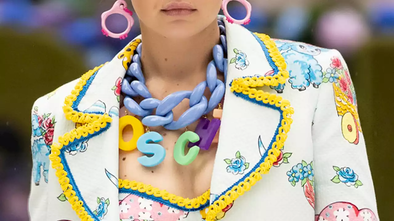 Layer Up, Kids—2022’s Top Jewelry Trends Are Here