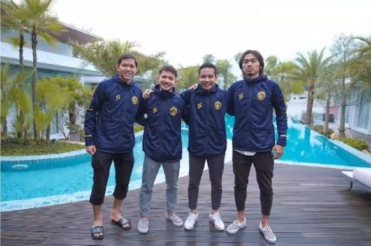 BRI Liga 1: Arema FC Datangkan Evan Dimas, Adam Alis, Gian Zola, Andik