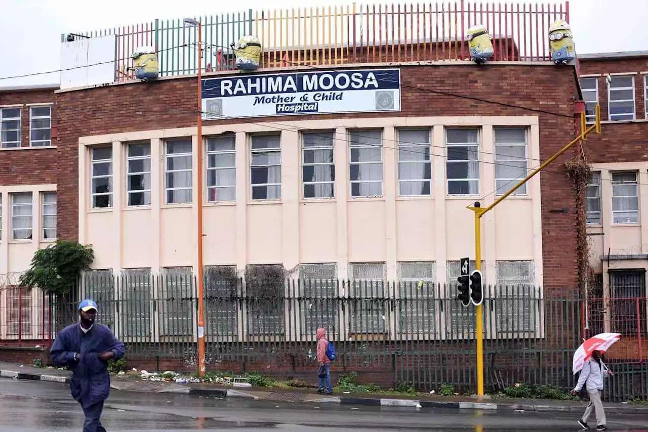 Rahima Moosa Hospital CEO says report reveals pregnant patients sleeping on floor was 'staged'