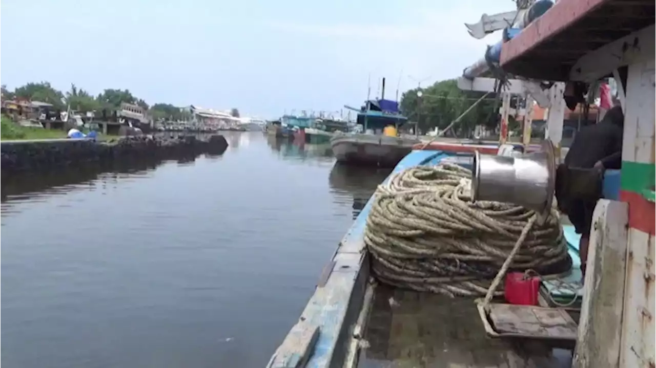 Solar Langka, Nelayan Mayangan Kota Probolinggo Tidak Melaut