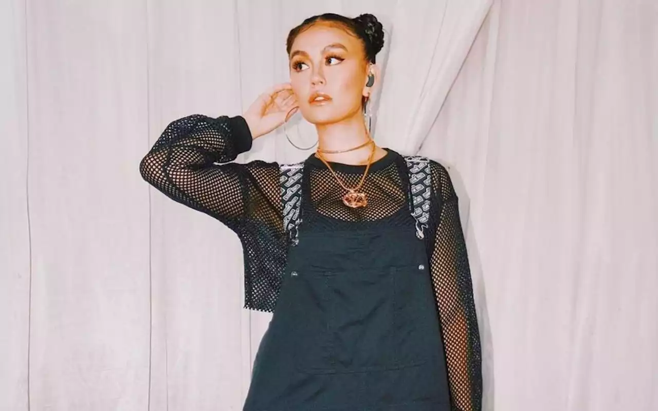 Agnez Mo Dikira Pakai 'Daster' Miliaran Rupiah, Ternyata Harganya Murah Bikin Syok