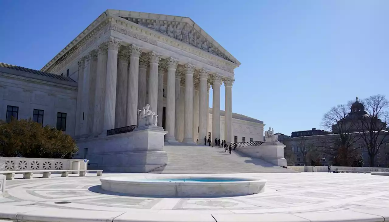 Supreme Court reinstates Trump-era water rule for now