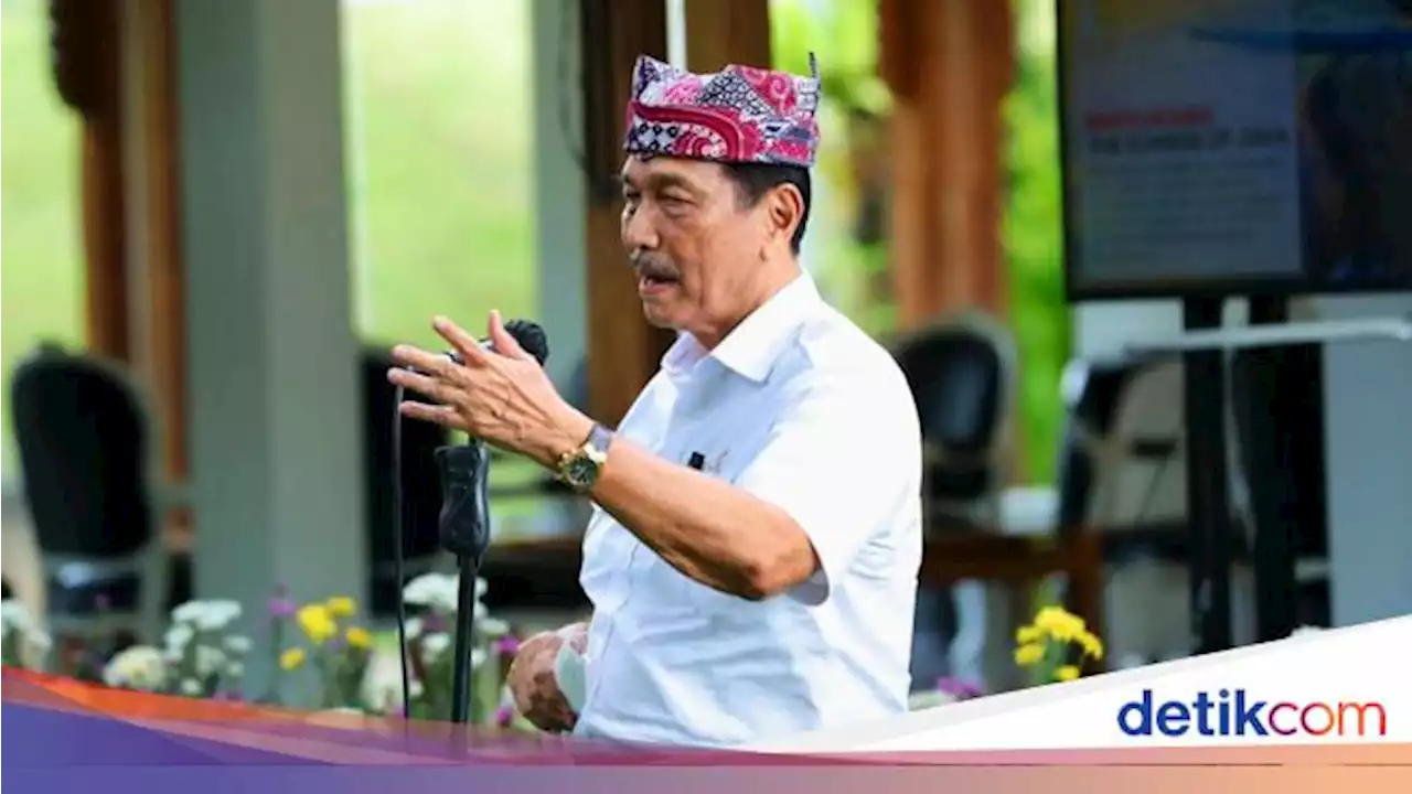 Luhut Siap Patuh Jokowi soal Larangan Bicara Penundaan Pemilu