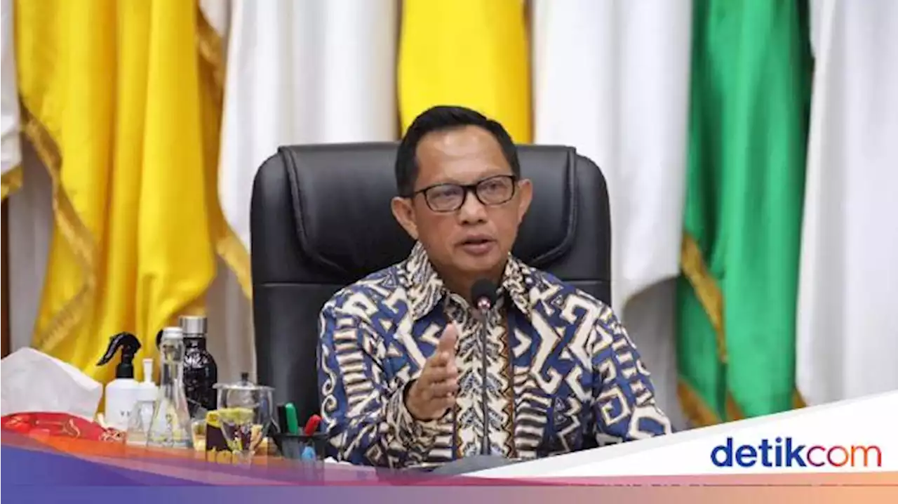 Tito Sebut Tak Ada Aturan Larang Kepala Desa Teriak 'Jokowi 3 Periode'