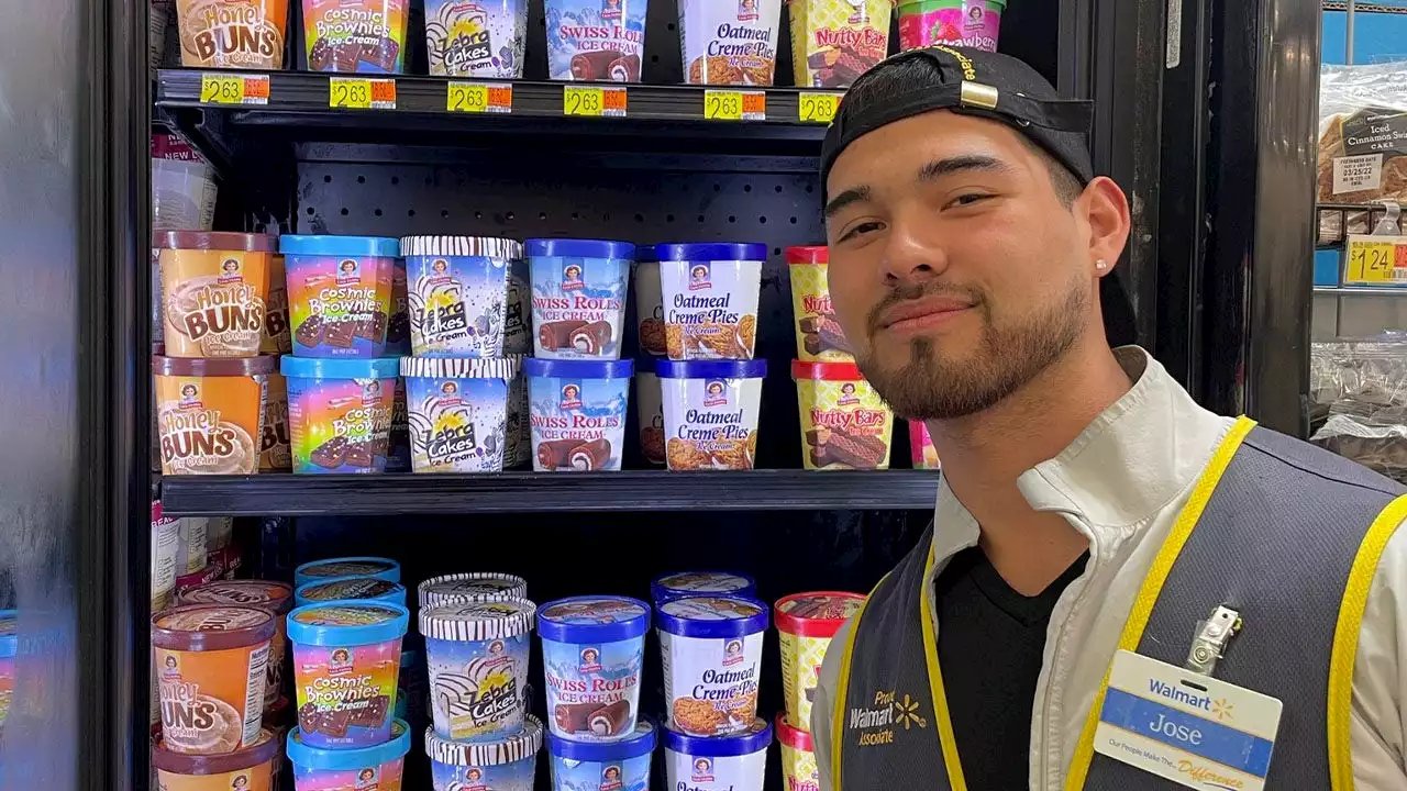 Texas Walmart employee goes viral after photo promoting Little Debbie's ice cream