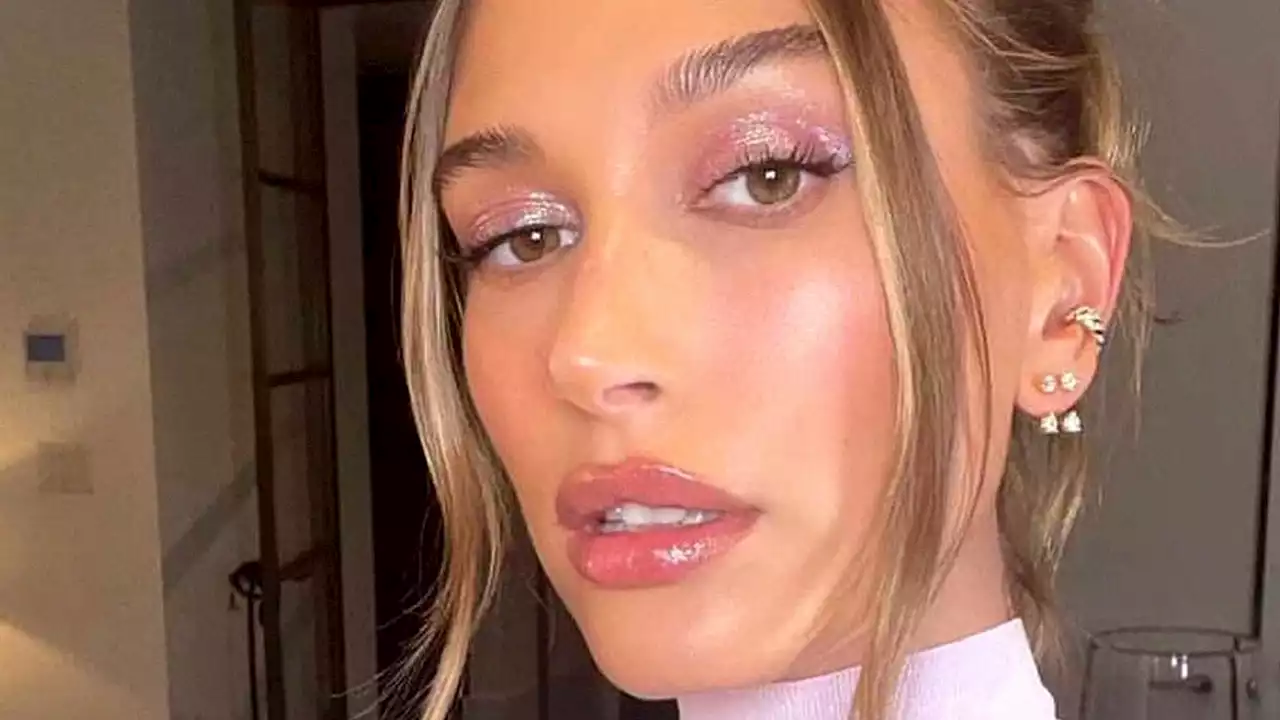 Frosted nineties eyeshadow is the pretty makeup trend that's making a comeback