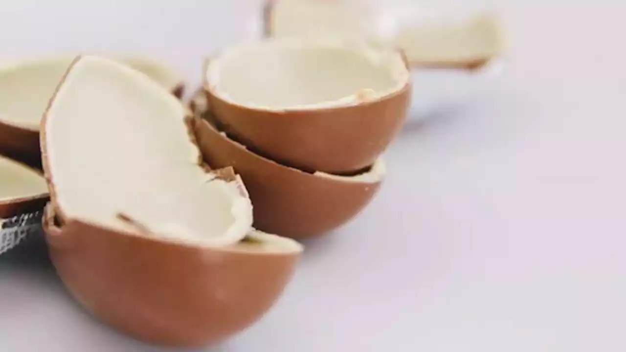 Alerta en Europa: retiran huevos Kinder por casos de salmonela