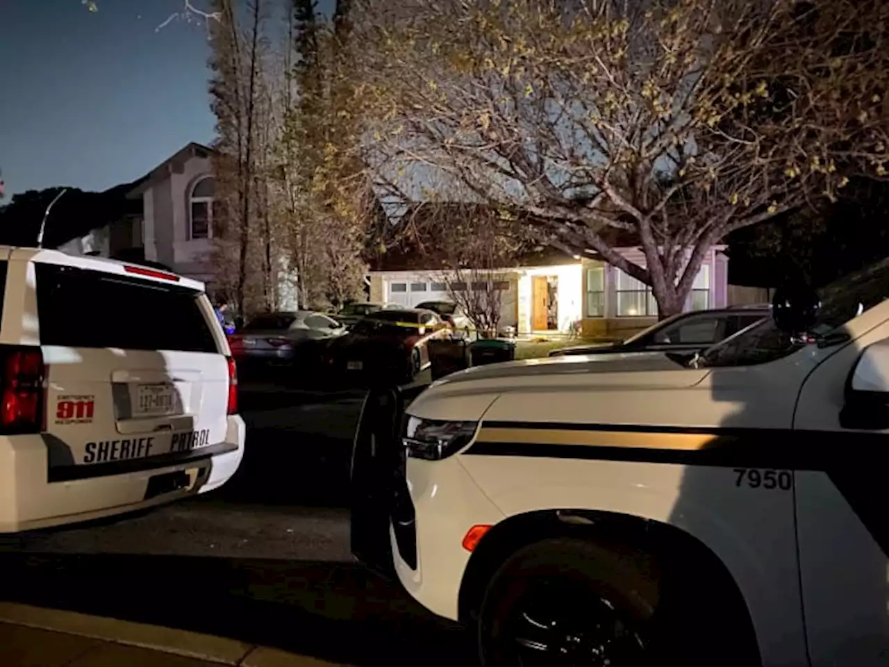 Man, woman killed in apparent murder-suicide in Northeast Bexar County, BCSO says