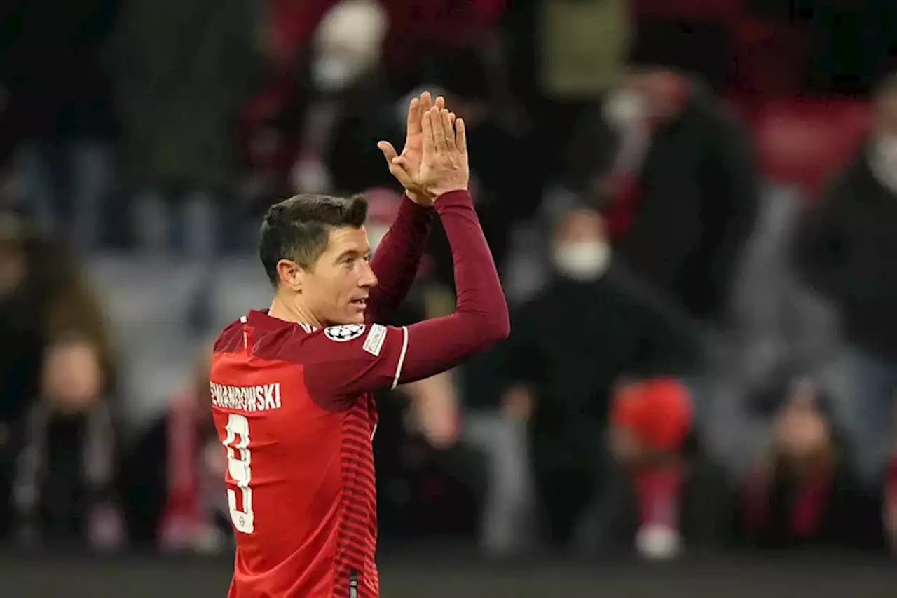 Barcelona pone la mira en Robert Lewandowski como un posible fichaje para el verano europeo