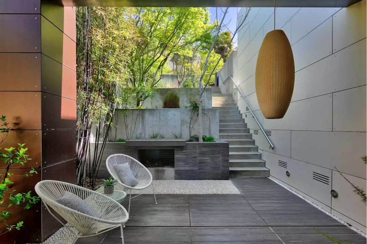 Photos: Berkeley home previously toured by Steph Curry, Tyra Banks listed for $3.7 million