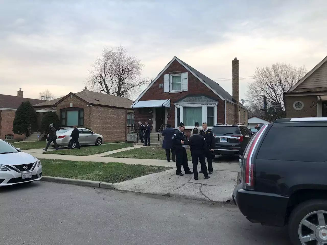 Mystery Surrounds Tuesday Triple-Homicide in Morgan Park