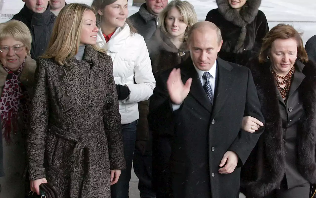 Putin's daughters sanctioned as U.S. believes they have assets in country