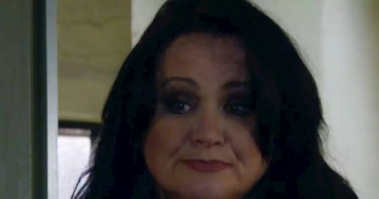 Emmerdale fans go wild as Meena’s lawyer is played by Emily Atack’s famous aunt