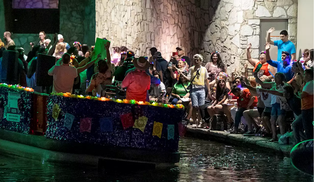 77th annual San Antonio river parade kicks off with a bang