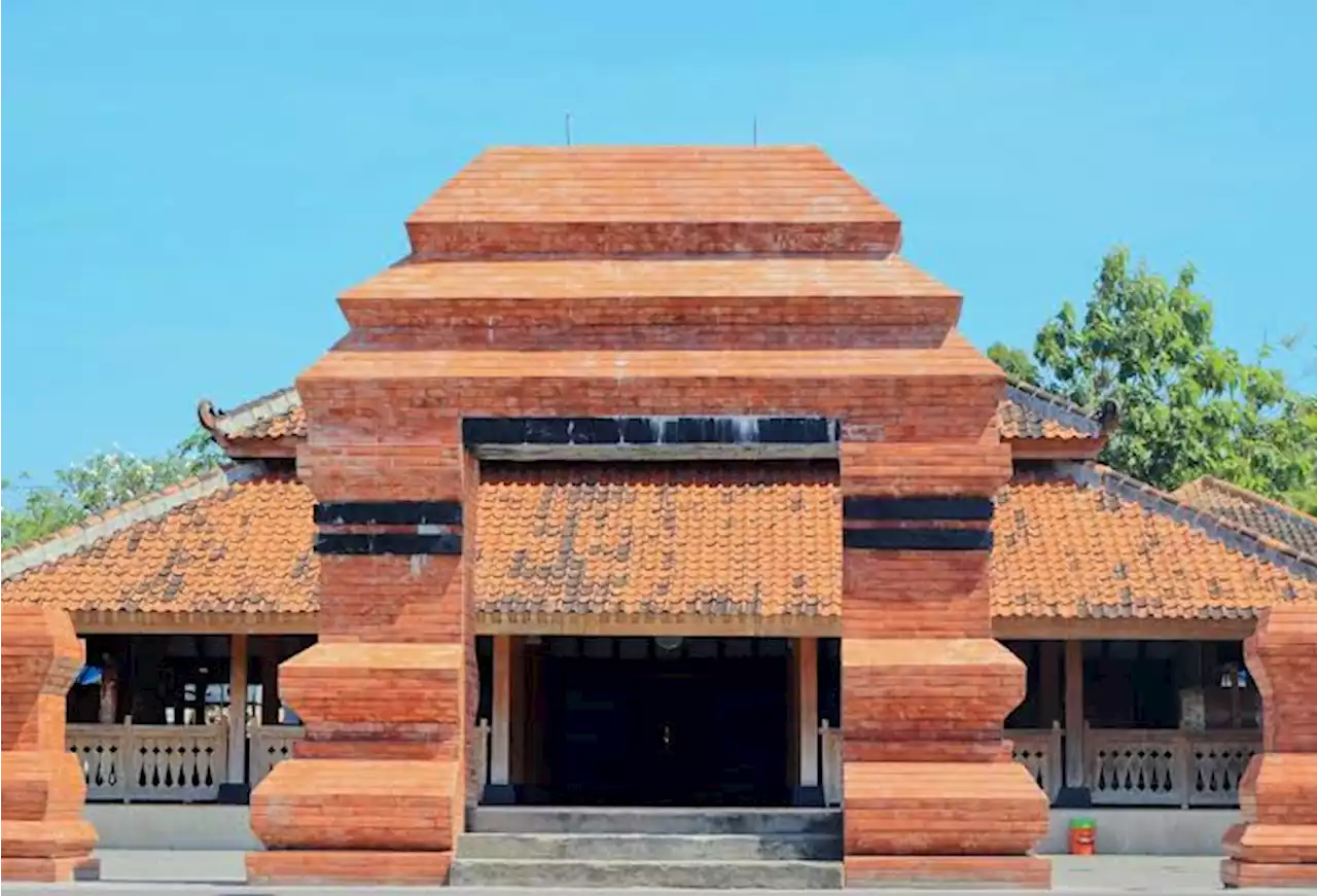 Berdiri Sejak Ratusan Tahun Lalu, Ini Dia Masjid Tertua di Madiun