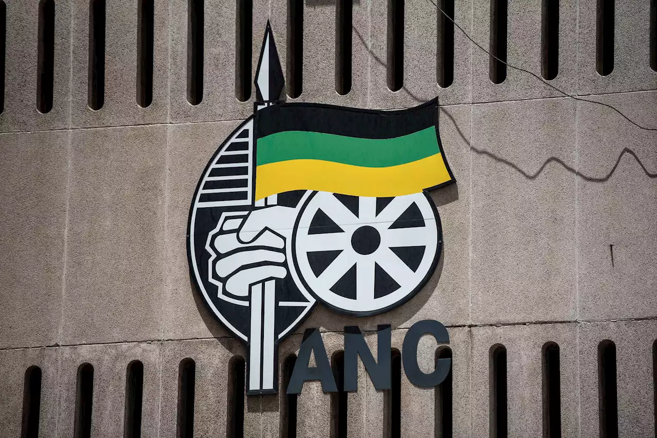 ANC's inconsistency on step aside rule denotes incompetence