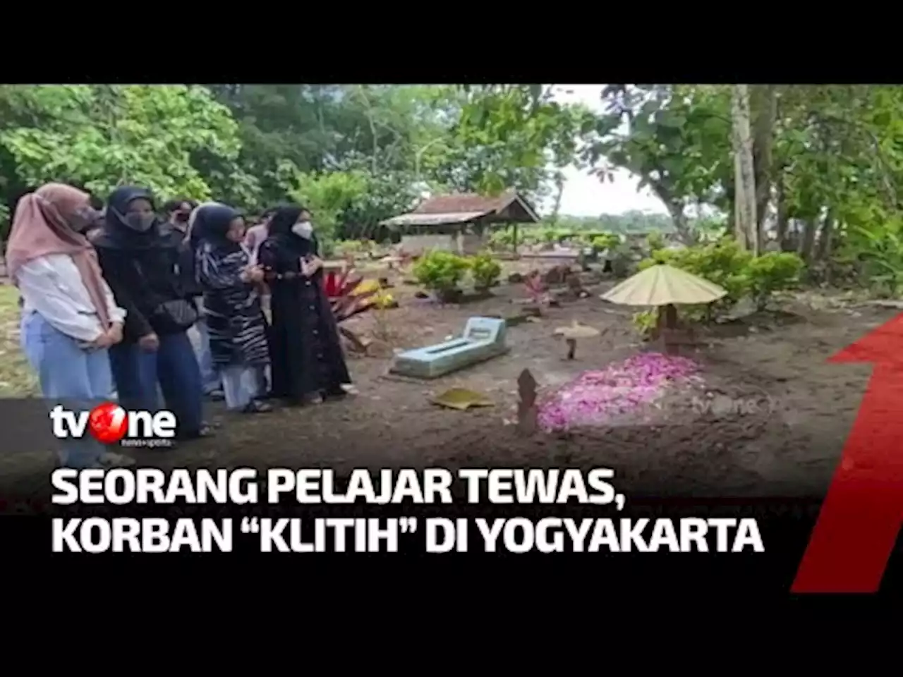 Orangtua Pelajar yang Tewas Diserang Klitih Minta Polisi Usut Tuntas Kasus Anaknya - tvOne