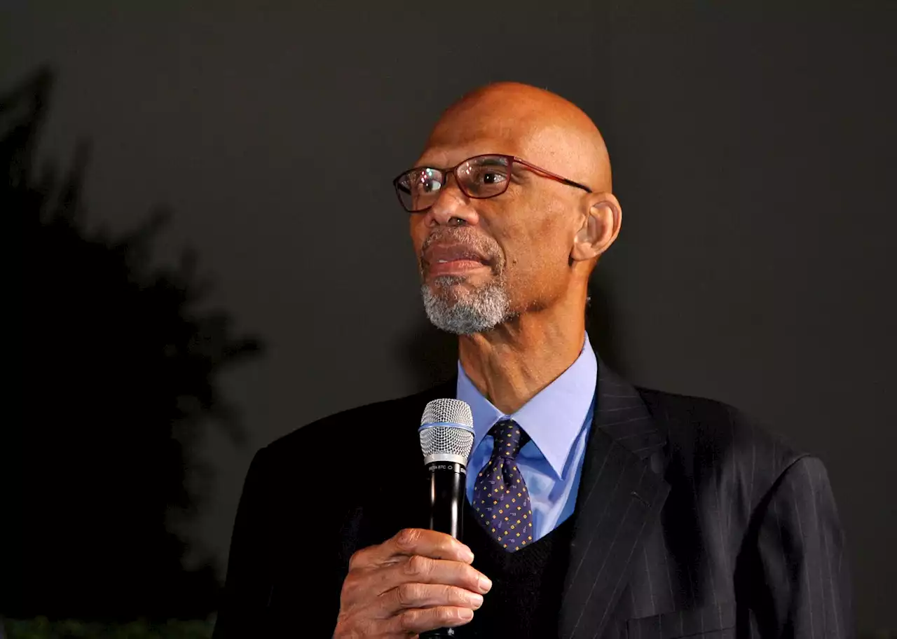 Kareem Abdul-Jabbar apologizes: ‘It wasn’t my intention to criticize LeBron’