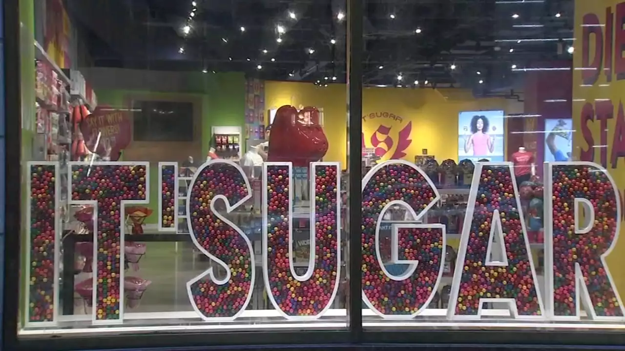 It'Sugar opening candy department store on Mag Mile