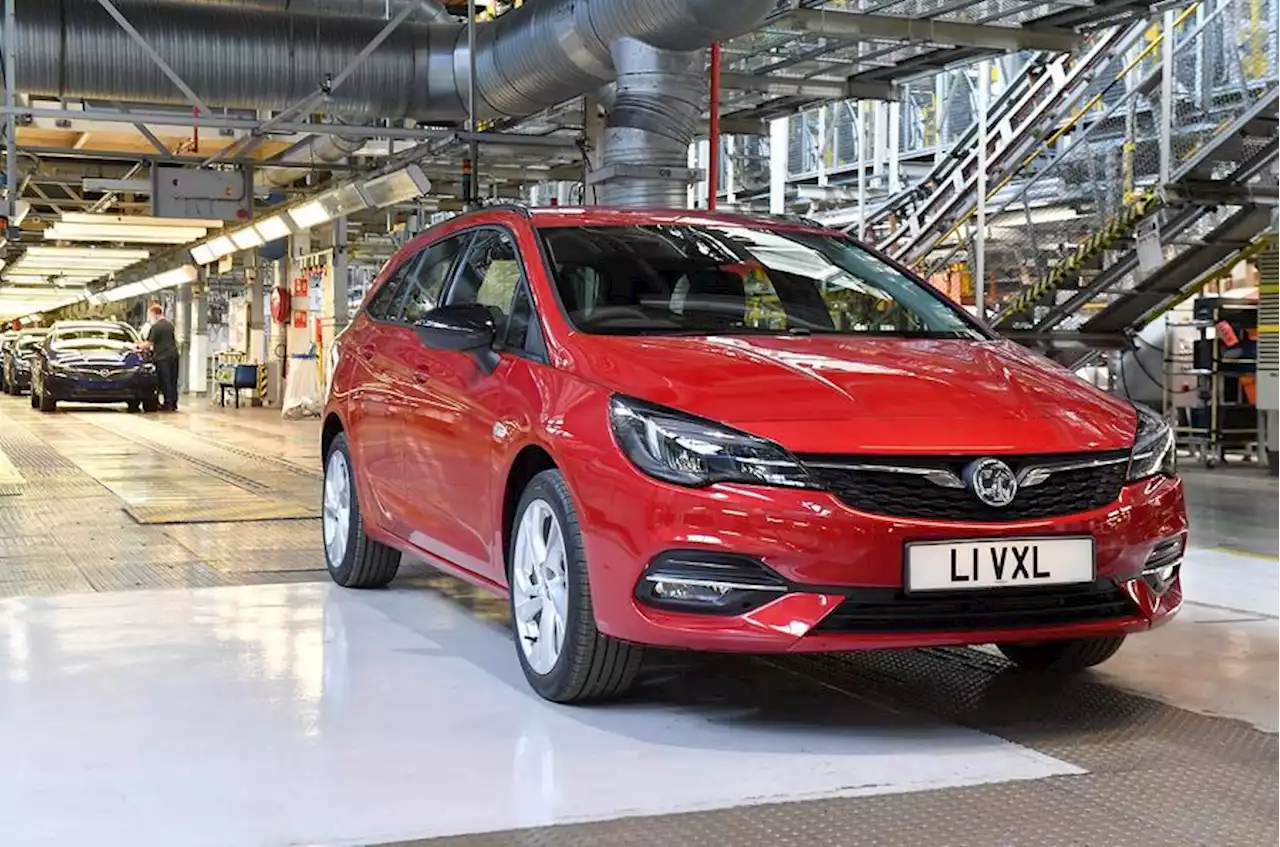 Final British-built Vauxhall Astra rolls off line at Ellesmere Port | Autocar