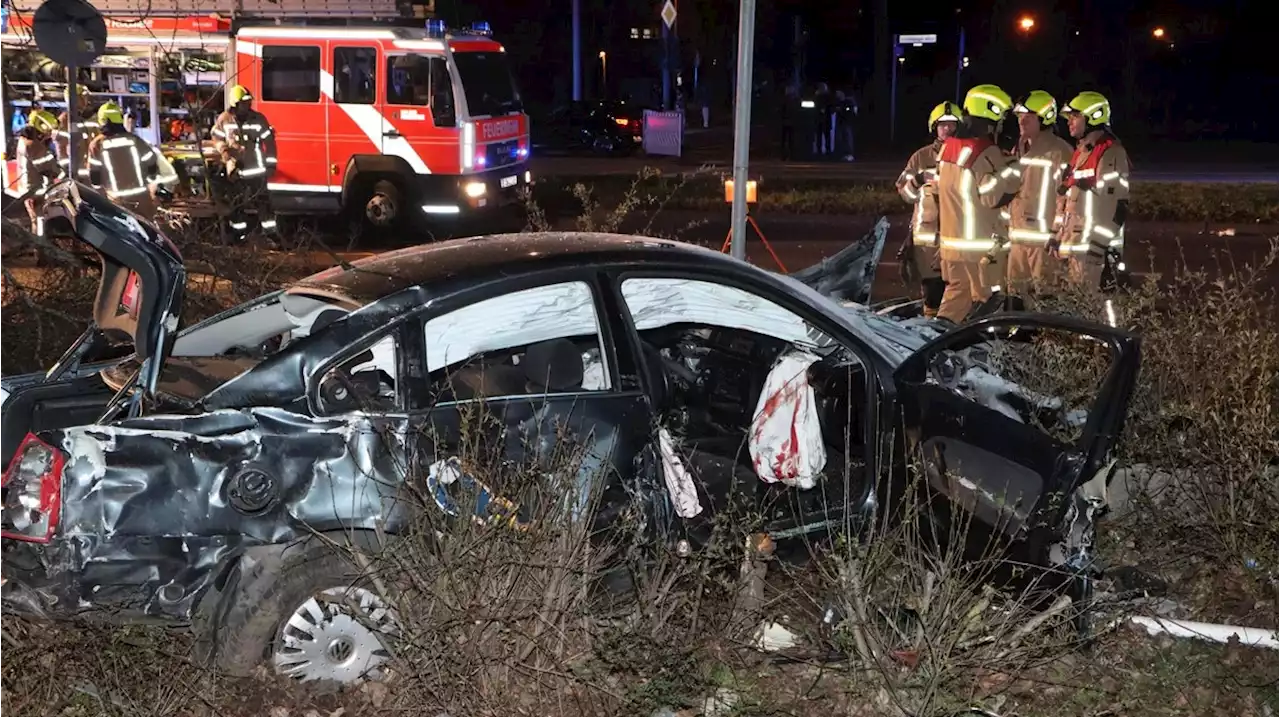 Flucht vor Polizei: Dieseldiebe schwer verletzt