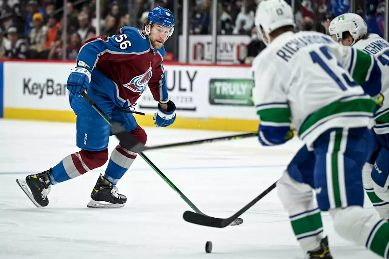 Avalanche enforcer Kurtis MacDermid thrilled to sign extension: “We love Denver”