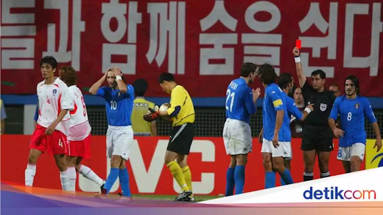 Wasit Korea Selatan Vs Italia di Piala Dunia 2002 Ungkap Penyesalannya