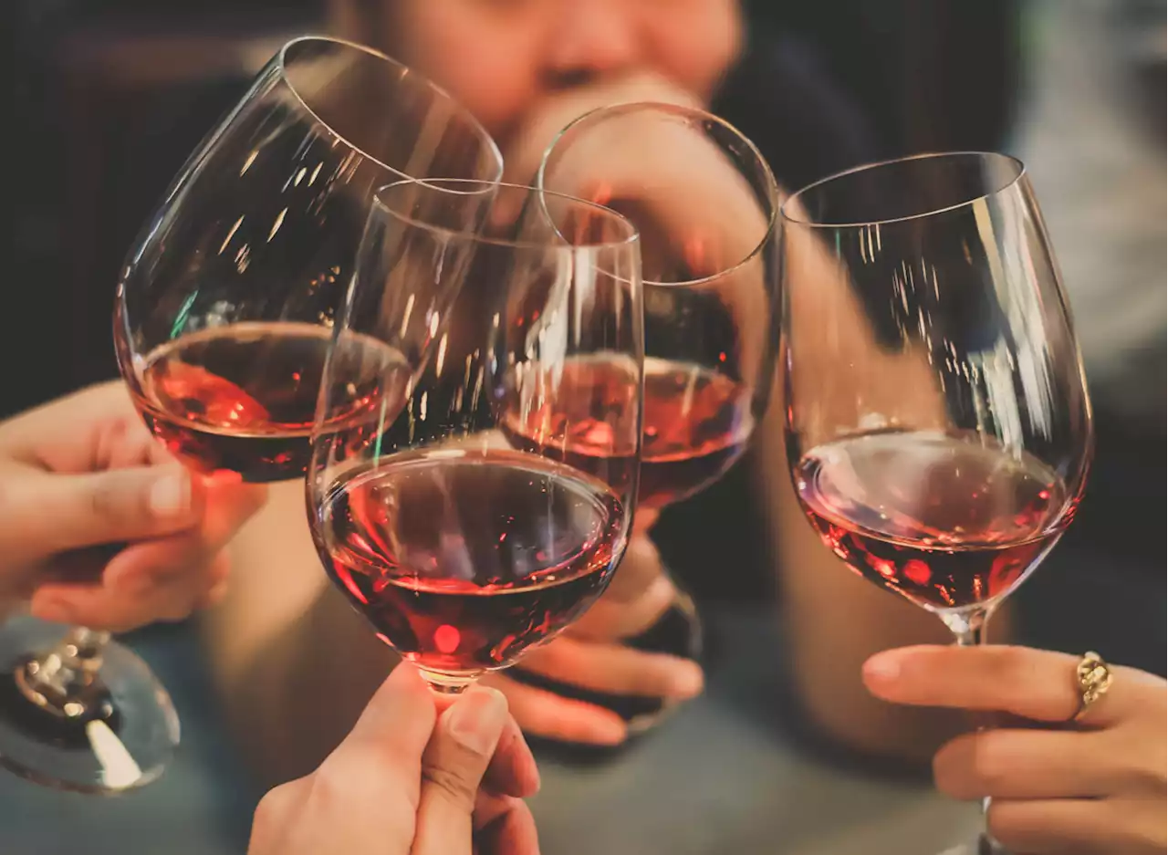 New Study Completely Changes What We Currently Believe About Alcohol — Eat This Not That