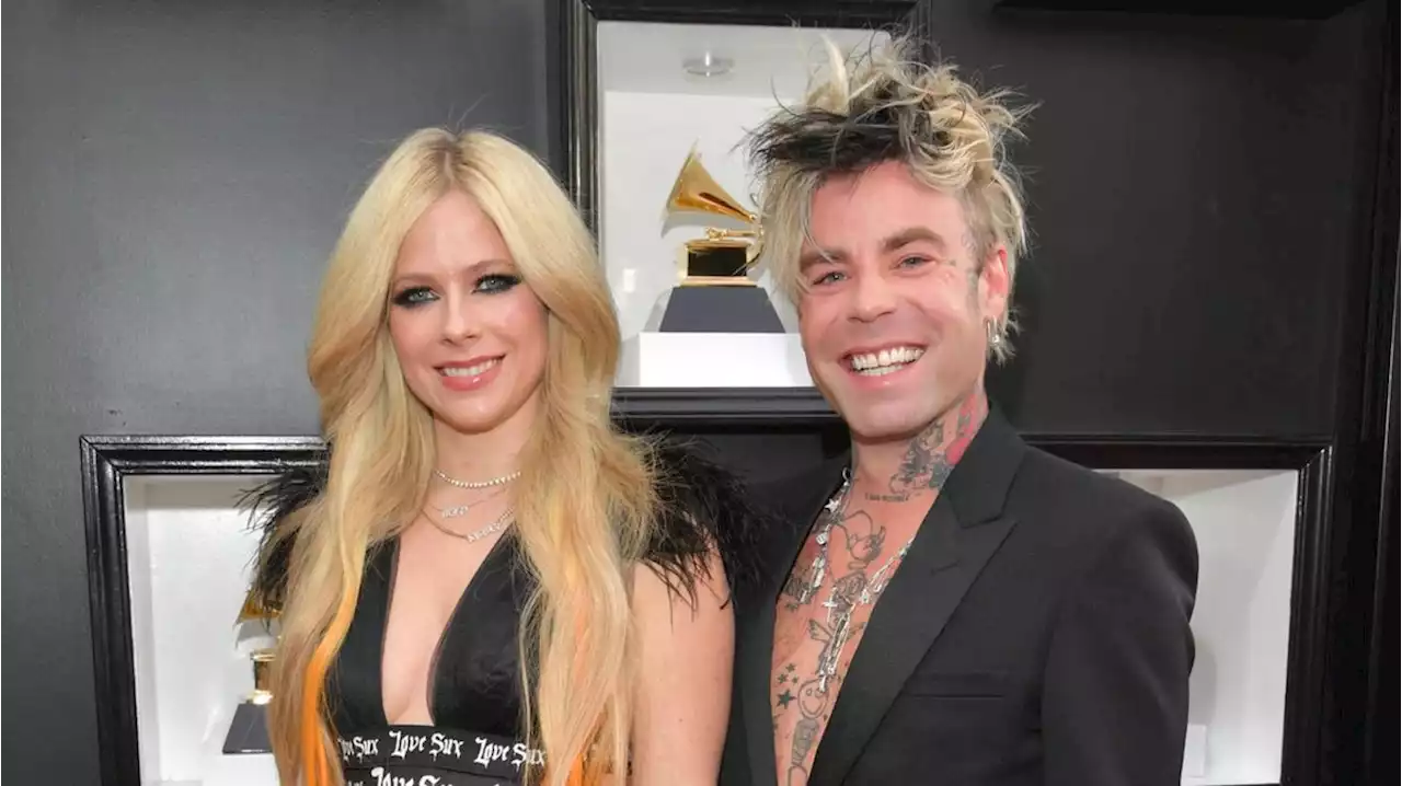 Erste Fotos vom Heiratsantrag: Avril Lavigne gibt Verlobung mit Rapper Mod Sun bekannt