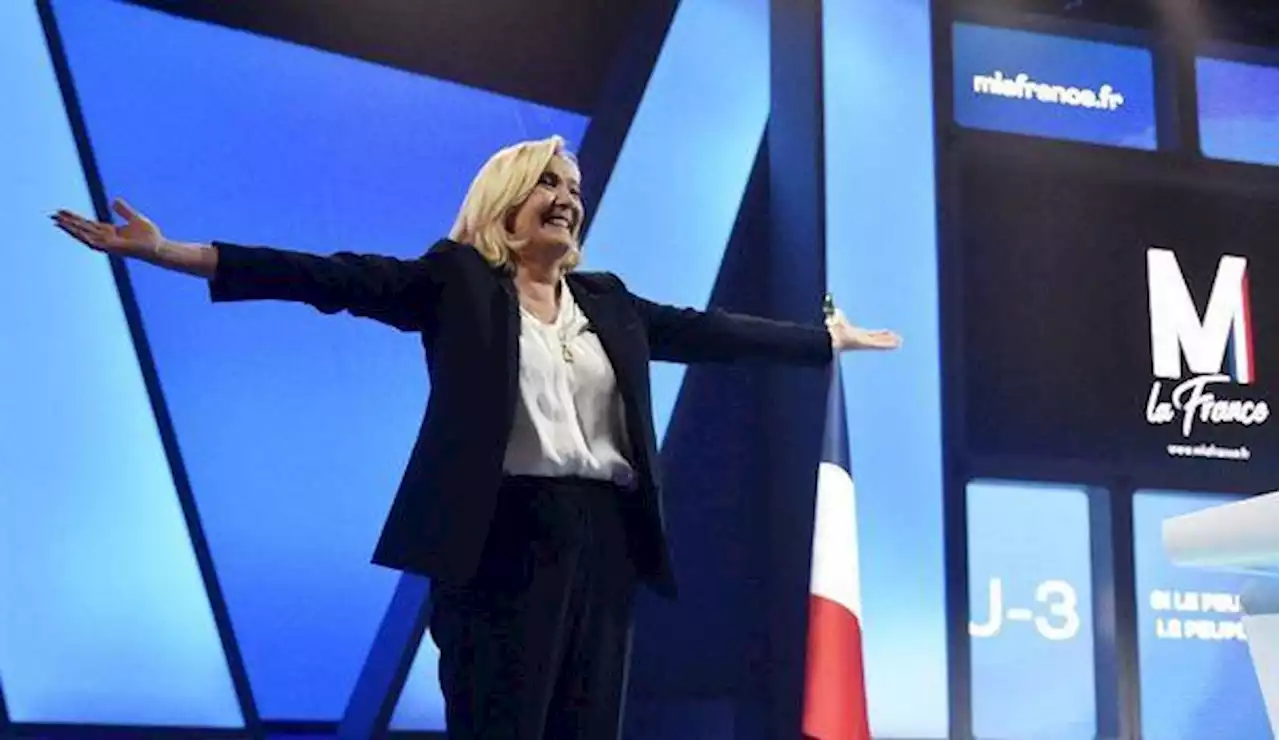 Présidentielle 2022 : à Perpignan, Marine Le Pen 'conjure d'aller voter'