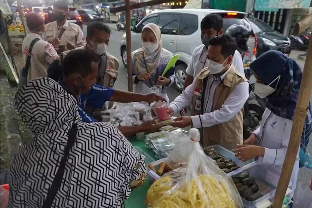 Loka POM Bogor Temukan Takjil Diduga Mengandung Formalin