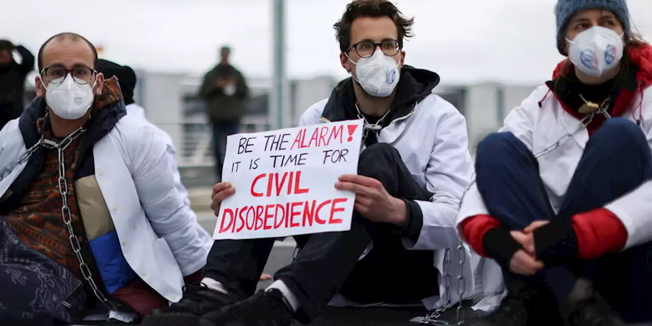 Forscher protestieren für Klimaschutz: „Es geht nur noch um wenige Jahre“