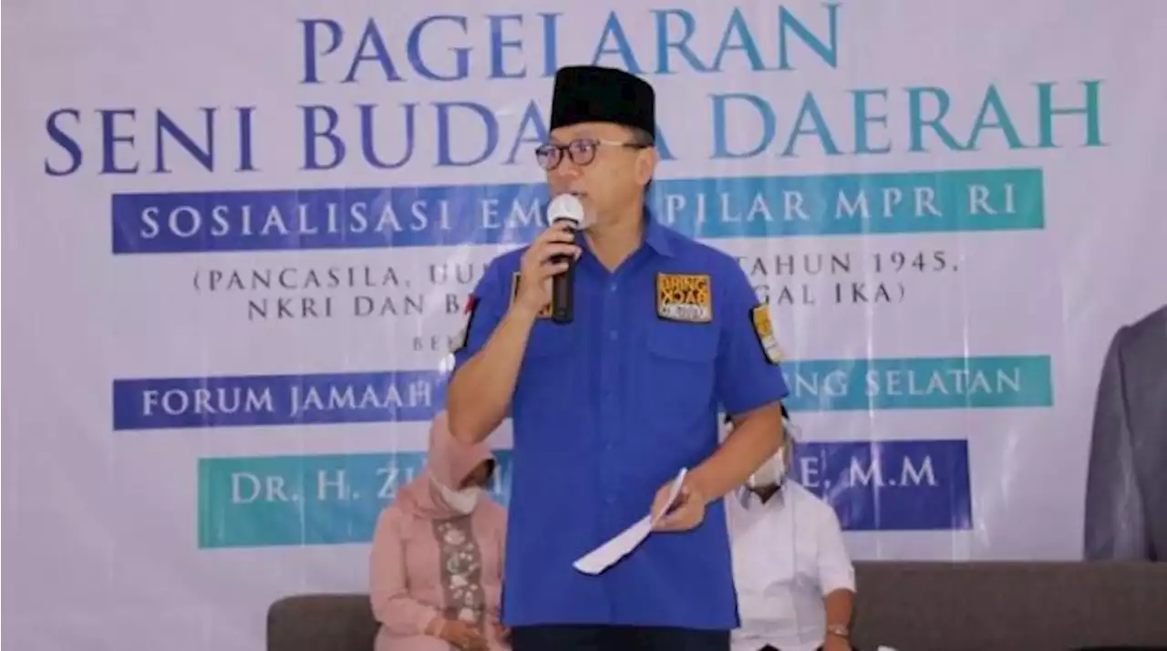 Zulkifli Hasan Kumpulkan Elite PAN di Rumahnya, Ini yang Dibahas