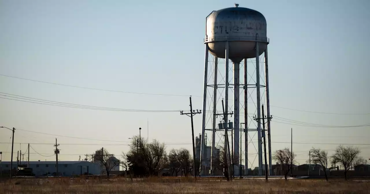 Rural Texas was meant to get 10% of state bonds for water projects. It’s getting less than 1%.