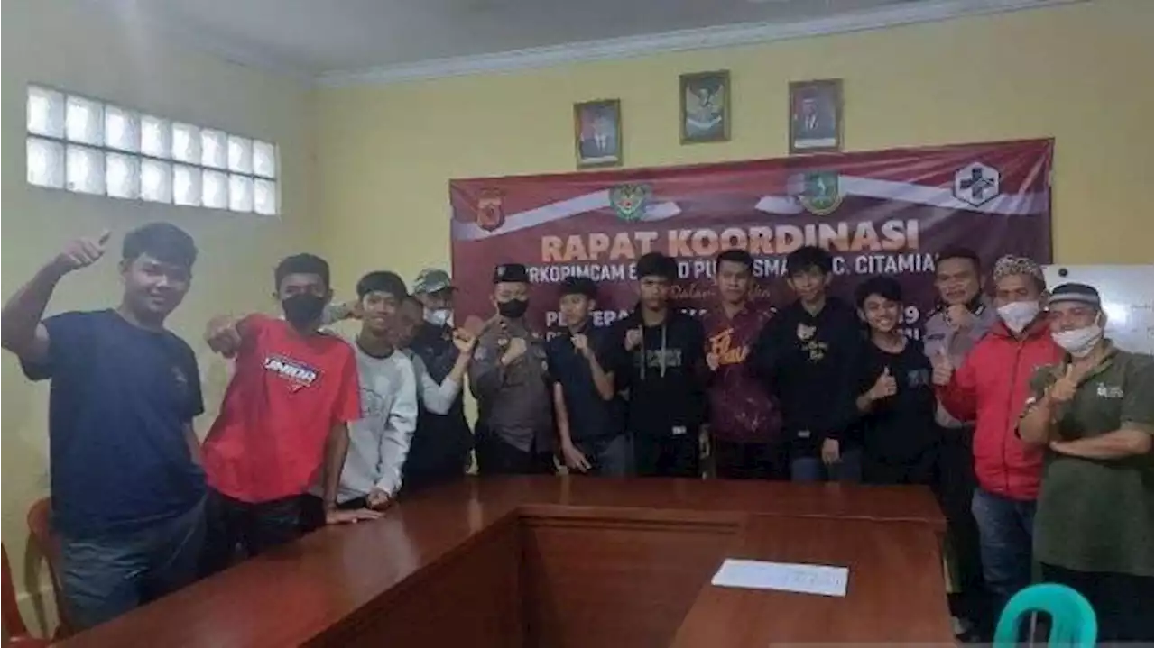 Polisi Damaikan 2 Kelompok Remaja yang Perang Sarung